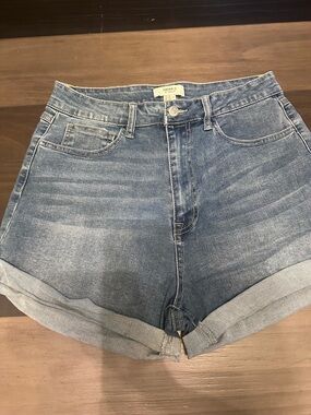 High-Rise Denim Rolled Hem Women's Shorts